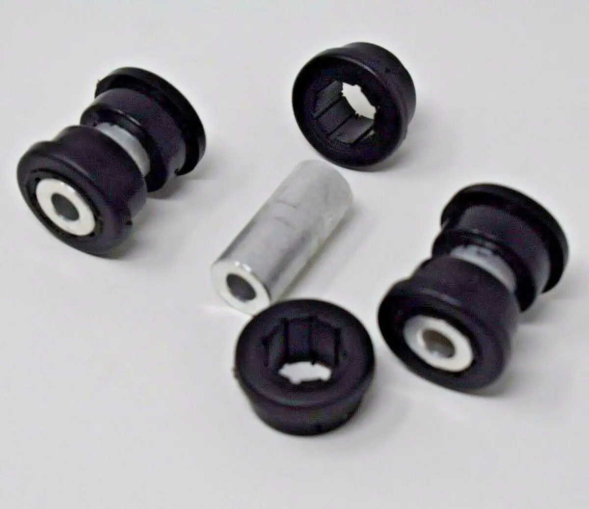 Polyurethane Replacement Bushings For Skunk2 Rear Lower Control Arm And Rear Camber Kit 1