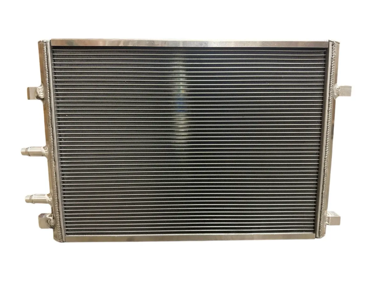 Front Mount Heat Exchanger Radiator For Bmw F8x M3 M4 S55 F80 F82 F83 3.0L 1