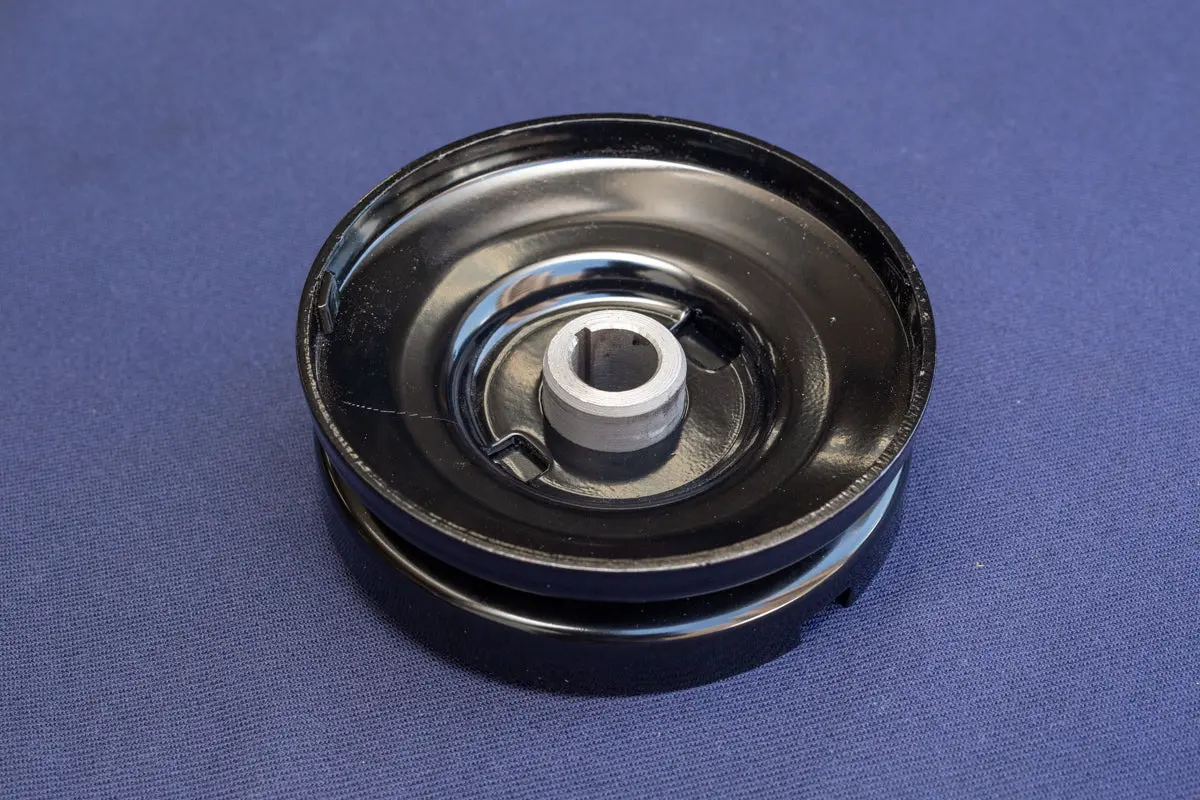 Nos Vw純正ジェネレータープーリー For 40Hp・6V 1