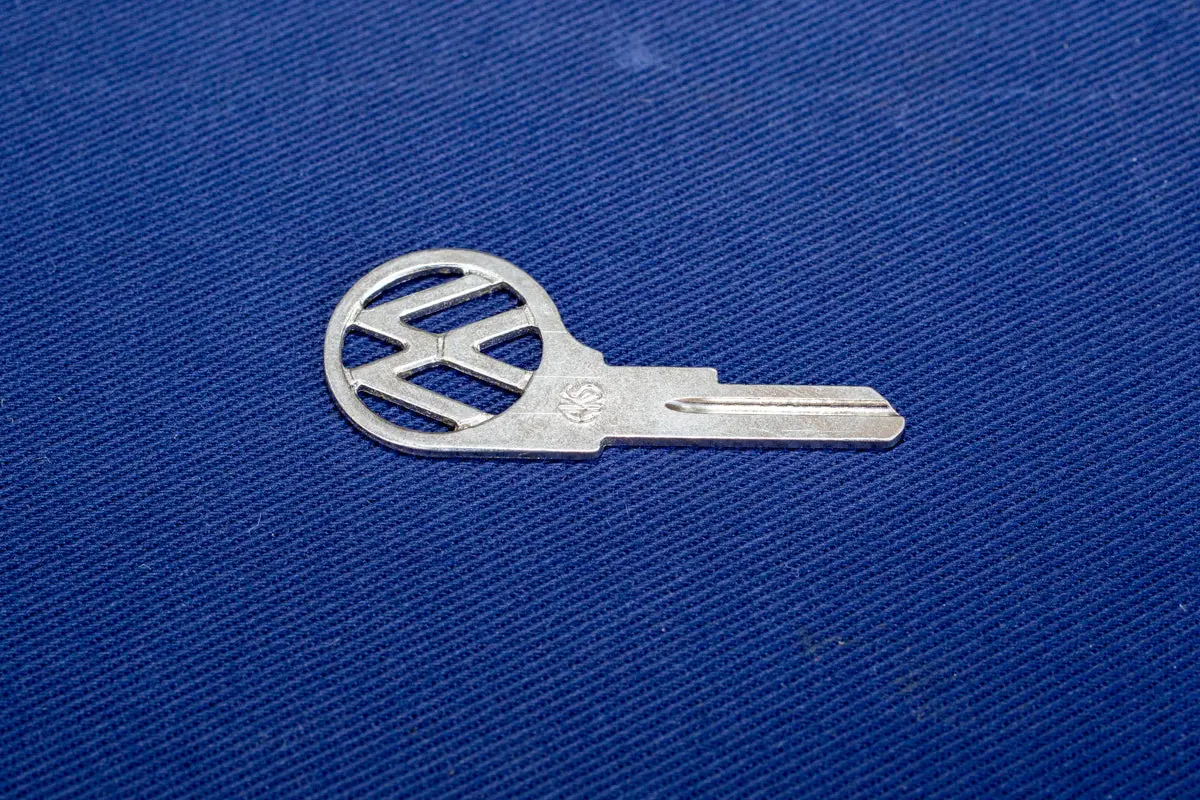 Nos Vw純正ブランクキー [ Sc ] For Type1, K.Ghia '61-'66 1