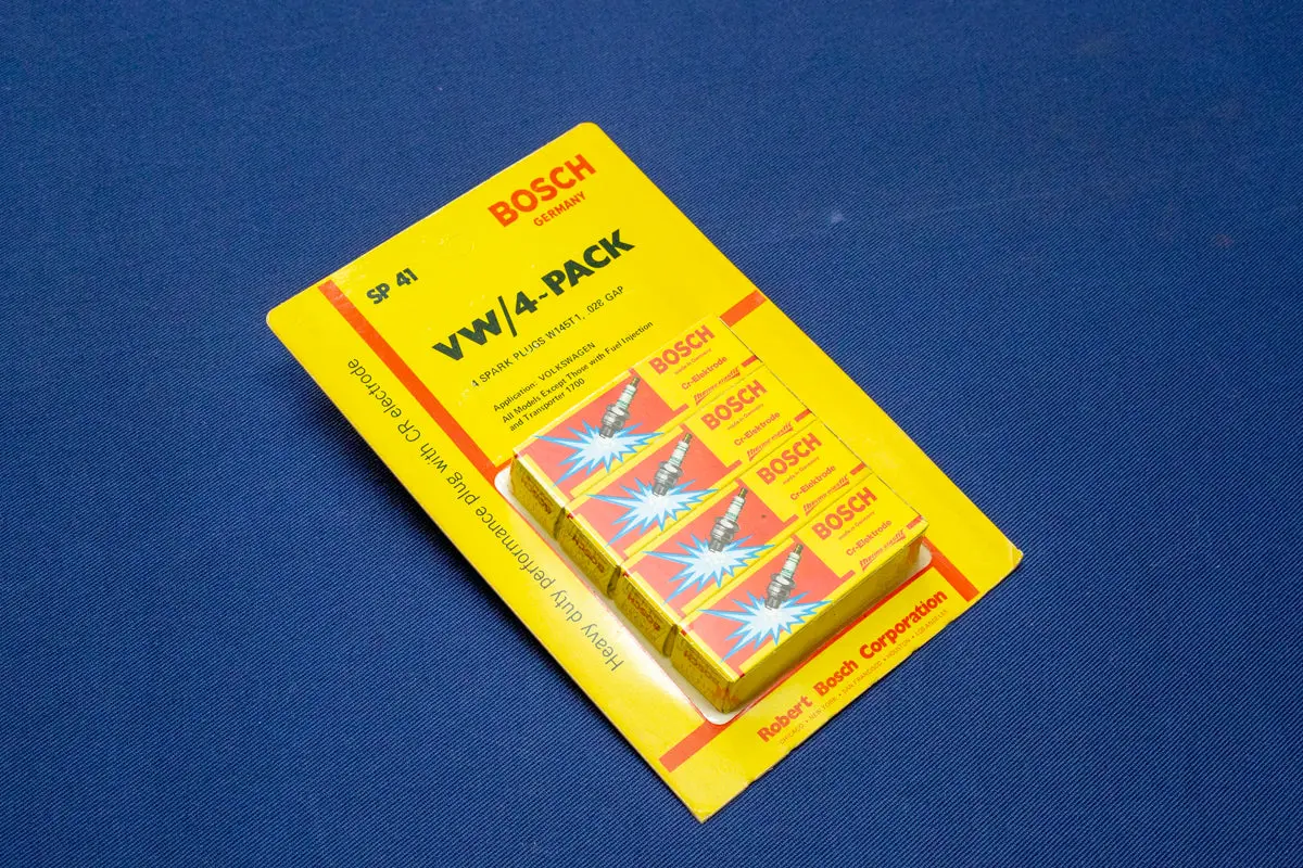 Nos Bosch プラグ 4本set 1