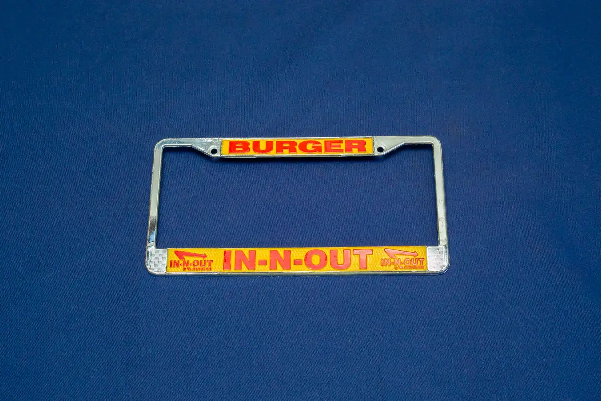 In-N-Out Burger ライセンスプレート フレーム 1