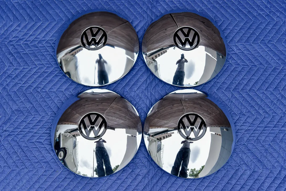Used Vw純正 ホイールキャップ Set 1
