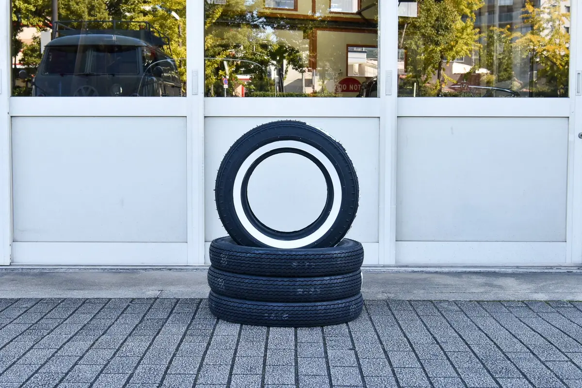 Premium Sport 520-13 "1 1/4Inch" Whitewall 1