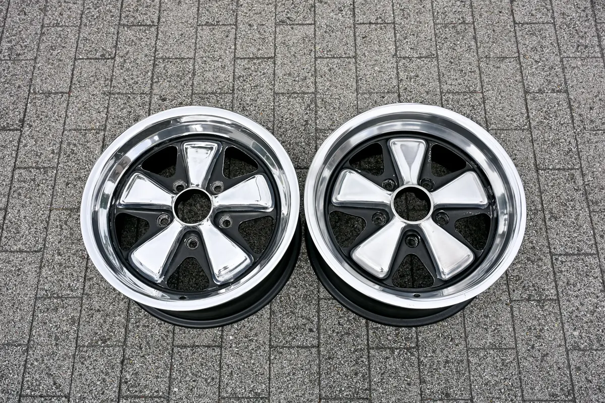 Porsche Fuchs Wheels Set 15Inch X 7J 1
