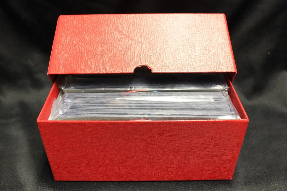 Currency Storage Red Box For Regular / Modern Bills 1