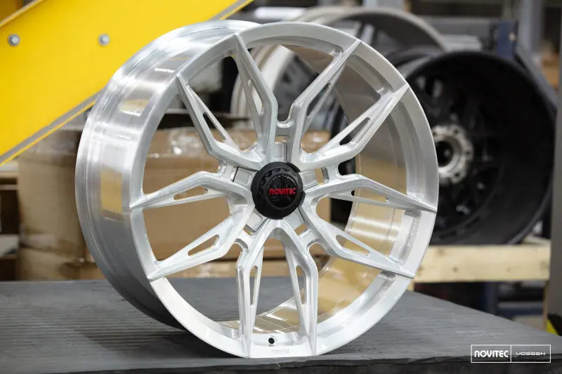 Vossen X Novitec Nf11 Forged Alloy Wheel – 22X12.5, 5X114.3, Et46, Brushed Gloss Clear Finish (Ferrari 812 Superfast/Gts Rear) 1